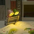 Miniatyrbild 5 av 5: DIY Mini Justerbar Dinosaurie Nattlampa, Mobiltelefonställ Lampa För Barnrum, Gul (beige)