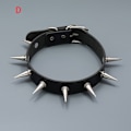 Pikkukuva 3 / 4: Punk Rock Niitti PU Nahka Kaulakoru Miesten Muoti Niitit Piikki Hobnails Choker Solisluu Kaulakoru Tyyppi A-Lyhyet Kynnet