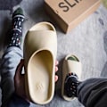 Pikkukuva 2 / 5: Pähkinä Yeezy Pa Tossut Liuku B Bean -HG valkoinen