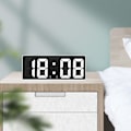 Miniatyrbillede 2 af 5: Digital vækkeur til soveværelse med temperaturkontrol