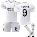 Pikkukuva 1 / 2: Real Madrid Kotipaita 2024-2025 Lapsille, Nr. 9 Mbappé Aikuinen XS