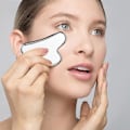 Miniatyrbillede 4 af 5: Paris_Gua Sha-værktøj i rustfrit stål til ansigtet - Guasha-værktøj til ansigtet - Metal Gua Sha - Opstram huden - Hjertemassage - Skønhedsværktøj