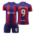 Miniatyrbild 1 av 4: 23-24 Barcelona Lewandowski nr. 9 Tröja Ungdomsfotbollssatser Barnfotboll Sport set XL