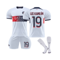 Miniatyrbild 1 av 4: (Paris Saint-Germain 2023/2024 Lee Kang-In #19 Borta Fotbollströja Kit 22(120-130CM)