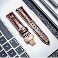 Miniatyrbild 2 av 5: Läderklockarmband Ersättning Alligator Rem För Män Kvinnor Med Silver Fjärils Deployment Spänne 24mm Light brown