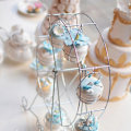 Miniatyrbild 2 av 5: Metallisk pariserhjul cupcake-ställ bröllop födelsedagsfest tårta stativ display stativ