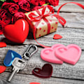 Miniatyrbillede 3 af 5: 4 stk. Valentinsdag Hjerteformet Kærlighed Nøglering Silikonform Med Hul Chokolade Slikform Silikon Fondant Bageform