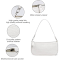 Miniatyrbild 3 av 5: Dam Läder Crossbody Väska, Mini Handväska med Retro Krokodilmönster i Mjukt PU Läder, Klassisk Liten Crossbody Väska för Kvinnor 90-talets Mini Väskor med C