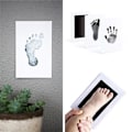 Miniatyrbild 8 av 8: Nyfödd bebis handavtryck fotavtryck fotoram kit perfekt babyshower present