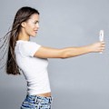 Pikkukuva 4 / 4: Mini Hand USB -tuuletin 3 tuulitasolla (vaaleanpunainen)