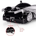 Miniatyrbild 4 av 4: Väggklättrande bil Drifting Racing Bil Leksaksbilar med LED-lampor Presenter Pojkar Flickor röd black