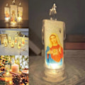 Pikkukuva 5 / 5: LED-sähkökynttilät, Jeesus Pyhät Uskonnollinen Koriste jesus with base