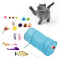 Miniatyrbild 1 av 8: Lekset för katter, interaktiv kattunnel, kattretande pinne, klockboll, sisalmus, simulerad fisk för inomhuskatter
