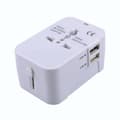 Universell reiseadapter med dobbel USB 2.1A-kontakt og multifunksjonspluggomformer White