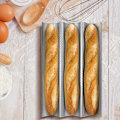 Miniatyrbild 5 av 6: Baguetteplåt med non-stick-beläggning, baguetteplåt med 3 baguetter