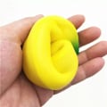 Miniatyrbild 3 av 5: Stressbanan Squeeze Fidget Banan Klämbanan