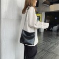 Miniatyrbillede 3 af 5: GHYT Dame Spand Spandtaske PU Læder Kæde Pung Retro Messenger, 1 stk - Sort