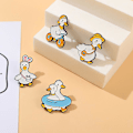 Miniatyrbillede 4 af 4: GHYT Cartoon Animal Enamel Lapel Pins Set, Sjovt Ande Gåse Enamel Pins Badges til Tøj Hat Søde Shopping Svømning Cykling Enamel Brocher til Børn