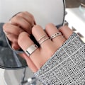 Miniatyrbillede 3 af 5: Silvery Stacker Ring 3-delt sæt