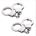 Miniatyrbilde 1 av 5: 2 stk. Mini håndjern i metall nøkkelring, sølv