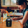 Miniatyrbild 5 av 5: Ny utsökt cylindrisk bärbar bas Bluetooth-högtalare färgglada lampor cool presentljud