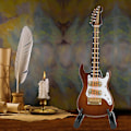 Miniatyrbild 4 av 5: Miniatyr elgitarr modell 10 cm med stativ - Trä samlarobjekt prydnad (vit kaffe)