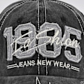 Miniatyrbilde 4 av 5: 1985 Broderte Baseball Cap Ripped Patch Broderte Baseball Cap Brev Broderte Cap Retro Cap