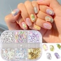 Miniatyrbild 1 av 5: 6st Rhinestone i olika storlekar i ask - Nageldekorationer multifärg