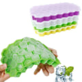 Miniatyrbild 1 av 5: Isform Bakform för Isbitar - Hexagon - Iskubsform multifärg