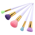 Pikkukuva 1 / 4: Värikkäät siveltimet: 5 Unicorn Rainbow -meikkisivellintä - meikkisiveltimet Multicolor