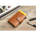 Pikkukuva 10 / 10: Lompakkokorttipidike - RFID- ja NFC-suojaus - 5 korttia Light brown