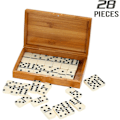 Pikkukuva 4 / 5: Double Six Dominoes -peli, viihdettä matkalle