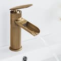 Retro vattenfall handfatblandare Enhandsgrepp handfatblandare för badrum