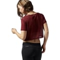 Pikkukuva 2 / 2: T-paidat Reebok Cardio Mesh Tee Tummanpunainen 158 - 163 cm/XS