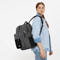 Pikkukuva 5 / 5: Reput Eastpak 77h Pinzip Grafiitin väriset