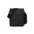 Pikkukuva 2 / 3: Käsilaukut Eastpak Flex Mustat