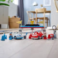 Pikkukuva 2 / 6: LEGO® 10947 DUPLO® kilpa-autot lelu lapset 2+ vuotta, pienet autot Grön