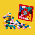 Pikkukuva 3 / 4: LEGO DOTS 41963 - Mikki Hiiri ja Minni Hiiri -ompelulauta - Luova rakennuspeli lapsille Flerfarvet