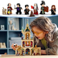 Pikkukuva 5 / 6: LEGO 76402 Harry Potter Tylypahka: Dumbledoren toimisto, linnalelu, lajitteluhattu ja gryffindormiekka, lapset 8 vuotta Flerfärgad