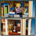 Miniatyrbild 3 av 6: LEGO® Harry Potter 75969 Hogwarts Astronomy Tower Castle Toy Ron Minifigure Beige och grå