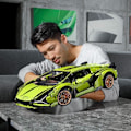 Miniatyrbillede 4 af 5: LEGO® Technic 42115 Lamborghini Sián FKP 37, modelbil, 1:8, at bygge, indsamling, byggebil, til voksne Röd