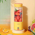 Miniatyrbild 1 av 5: Liten trådlös mini-juicepress för hushållsbruk, uppladdningsbar elektrisk juicekopp, portabel juicekopp