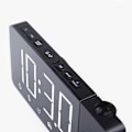 Miniatyrbild 2 av 5: Blå Projektionsväckarklocka, Dubbel Alarmtid, LED-Display Elektronisk Klocka, Neutralt Vitt Ljus, Lämplig för Sovrum, Vardagsrum