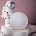 Miniatyrbillede 3 af 3: Natlampe, astronaut Spaceman ModelSølv