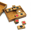 Pikkukuva 2 / 5: Liukupeli - 11,5x9,5x2,3CM - Heijastuspeli - Pulmapeli - Kärsivällisyyspeli - Puinen logiikkapeli