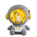Miniatyrbillede 1 af 3: Sød Astronaut Sparegris LED Lampe Natlampe Ornament Soveværelsesindretning, Gave til Børn, 1 Styk Grå