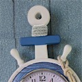 Miniatyrbild 4 av 5: Ankar-Tema Väggklocka - Nautisk Rorkultdesign för Kustnära Heminredning