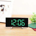 Miniatyrbillede 5 af 5: Hvidt Lys Vibrerende Vækkeur Høj Lydstyrke, Kraftfuldt, Digitalt Vækkeur Natlys med Dobbelt USB-opladning, LED-display, Justerbar Alarmlydstyrke og Lysstyrke