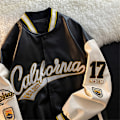 Pikkukuva 1 / 5: Varsity PU baseball-takki Kirjonta Patchwork-takkien jälkeen black L