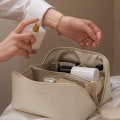 Miniatyrbillede 3 af 5: Makeuptaske / Nødvendigt / Toilettaske - Makeuptaske beige